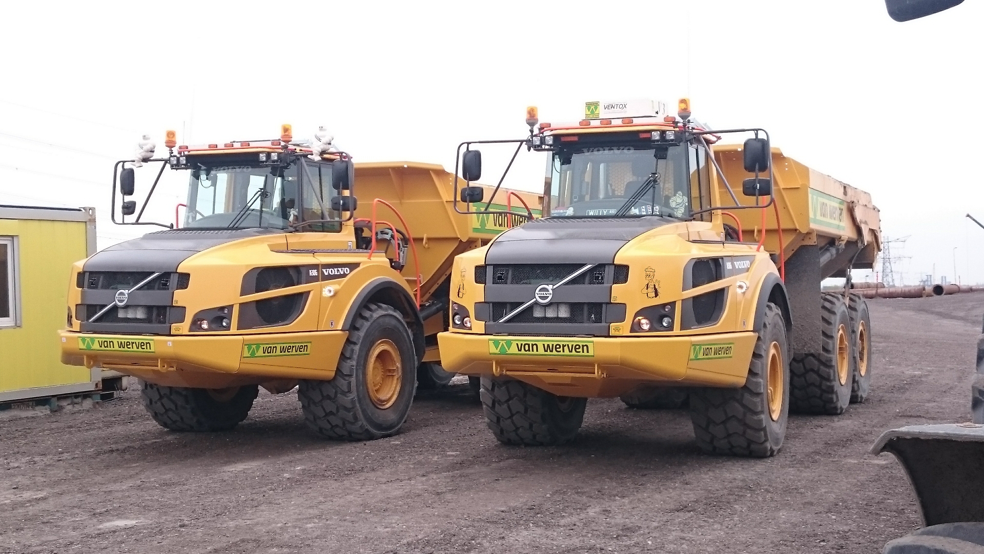 Knikdumper ECO 6x6 (20 m3)