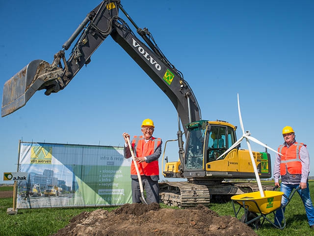 Symbolische start aanleg windmolenpark Hattemerbroek 