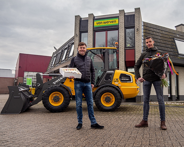 Van Werven breidt machinepark uit met elektrische Volvo wiellader